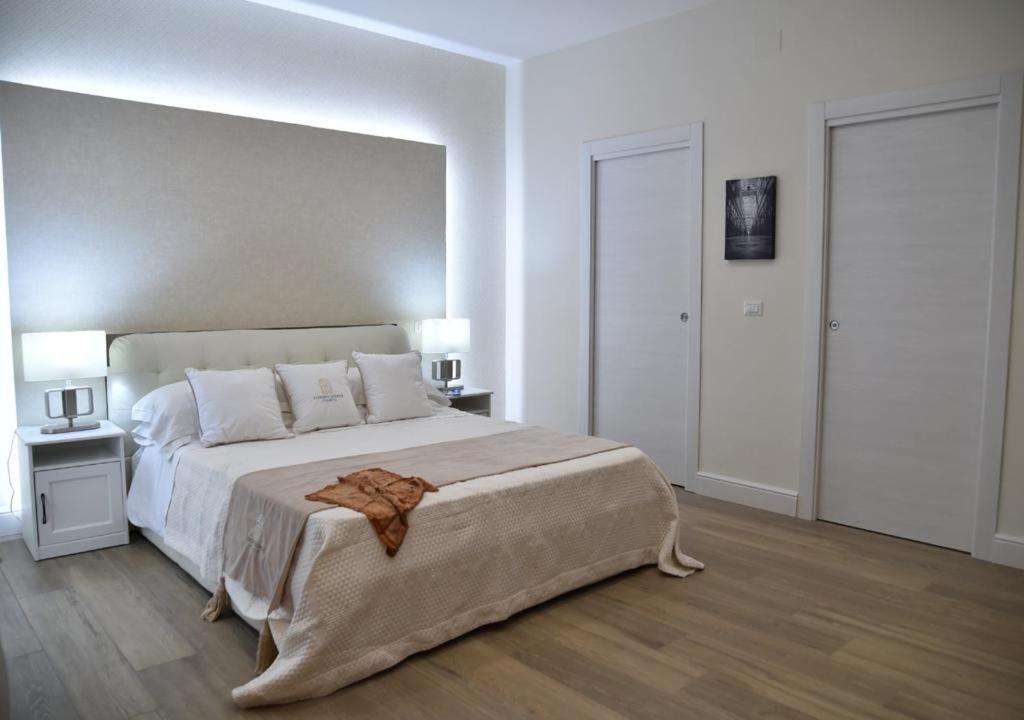 Pompei Luxury Suite מראה חיצוני תמונה